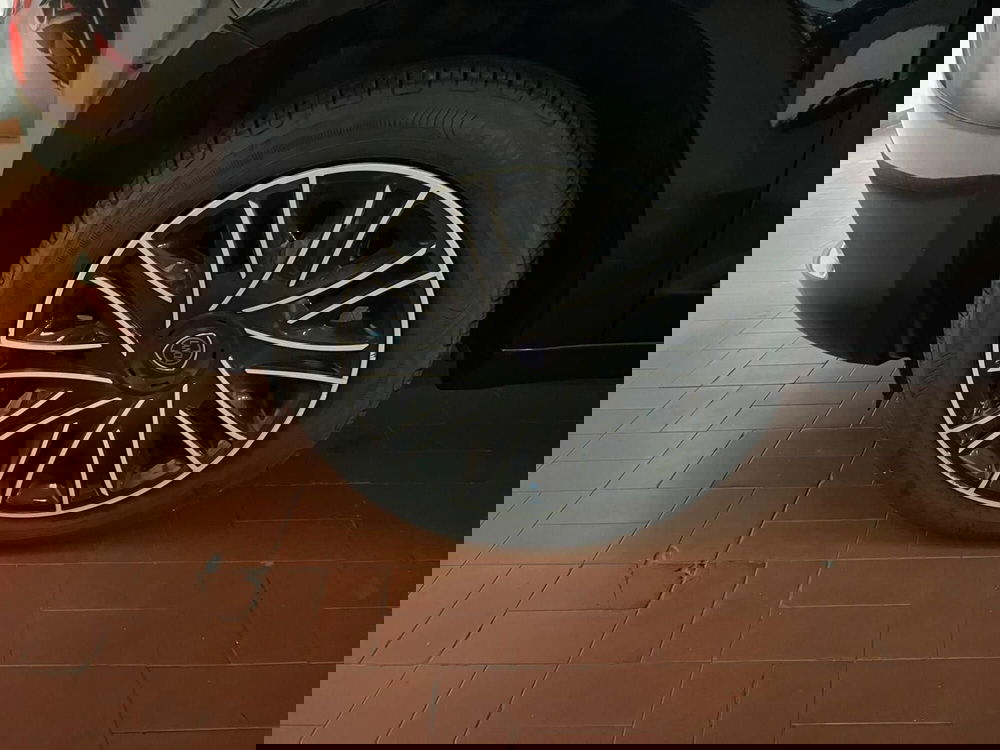 Lancia Ypsilon usata a Lucca (9)