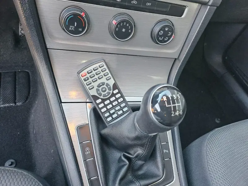 Volkswagen Golf usata a Foggia (13)