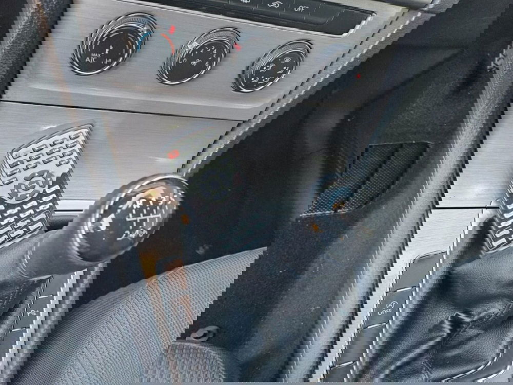 Volkswagen Golf usata a Foggia (13)