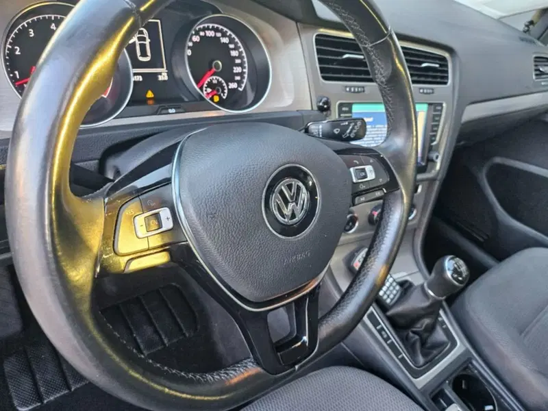 Volkswagen Golf usata a Foggia (15)