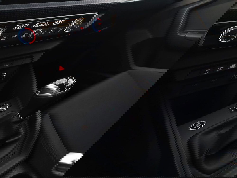 Audi A1 Sportback usata a Bari (11)