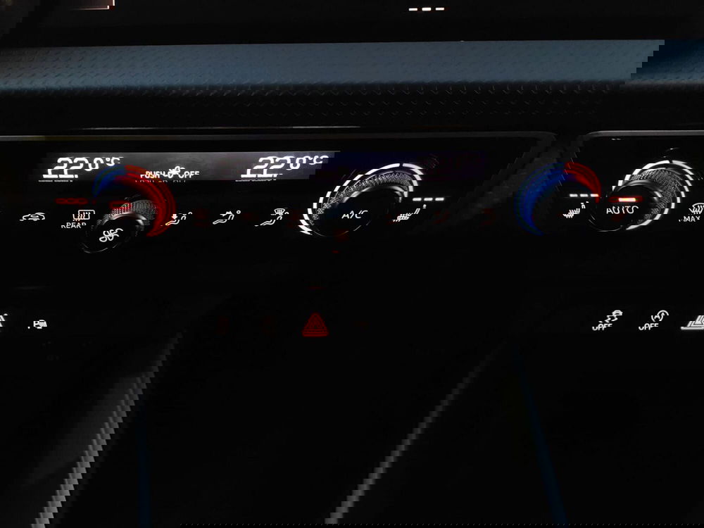 Audi A1 Sportback usata a Bari (8)