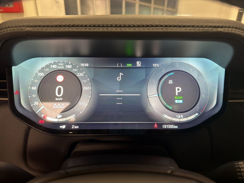 Land Rover Range Rover Velar usata a Milano (10)