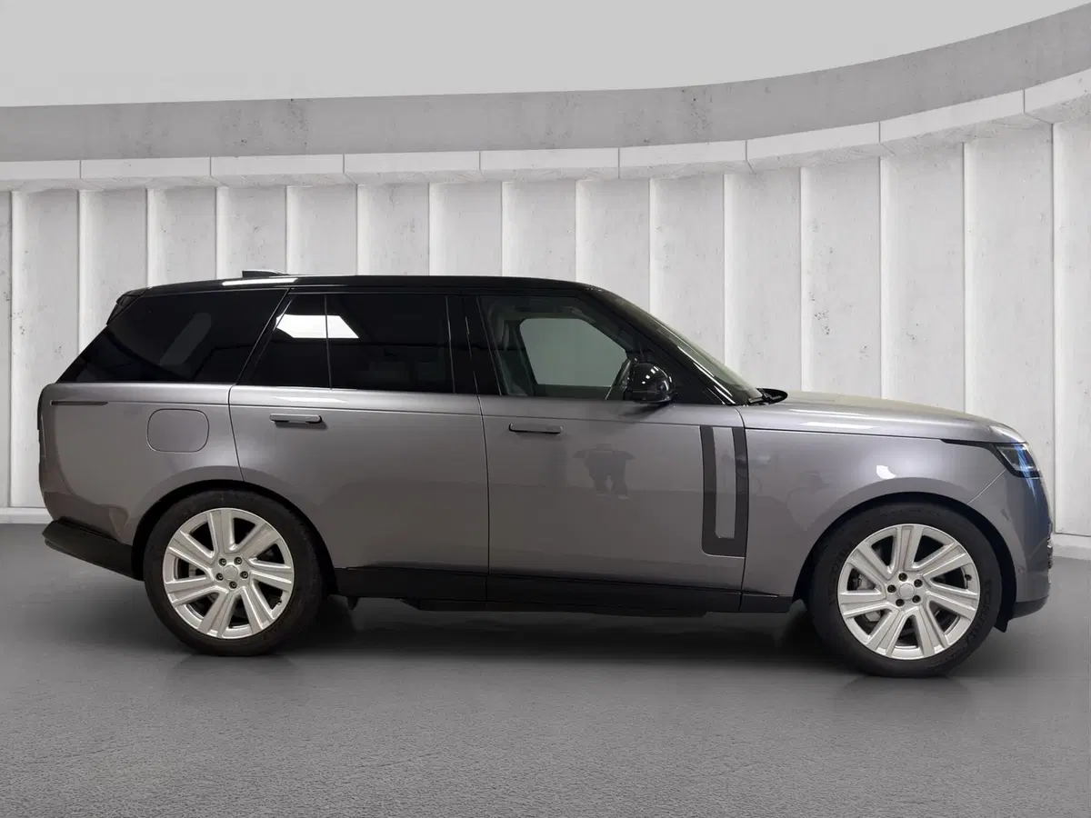 Land Rover Range Rover Velar usata a Milano (6)