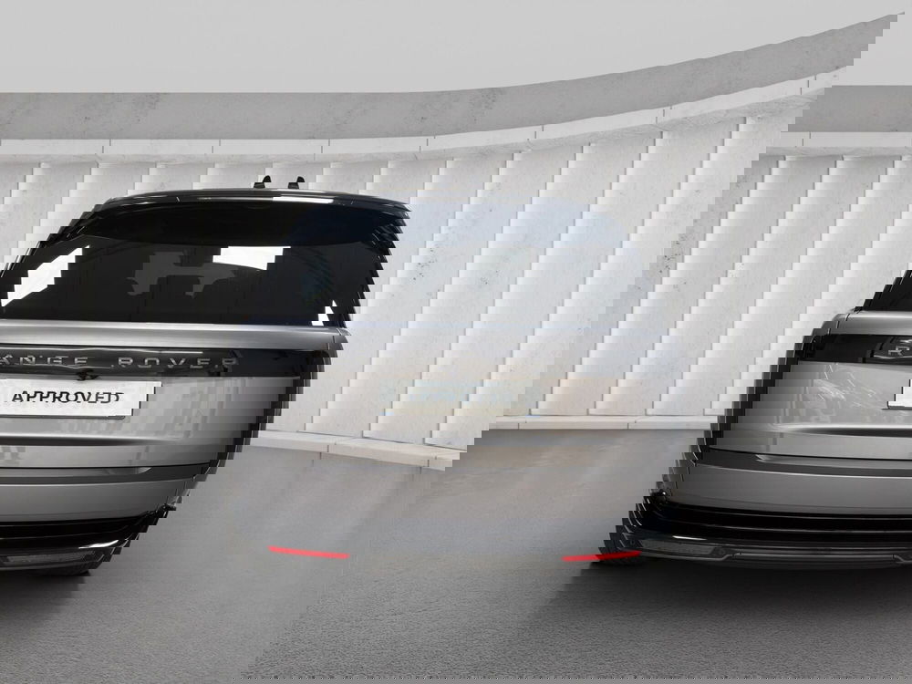 Land Rover Range Rover Velar usata a Milano (7)