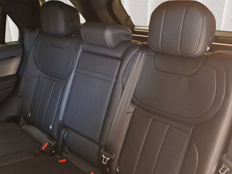 Land Rover Range Rover Sport usata a Milano (11)