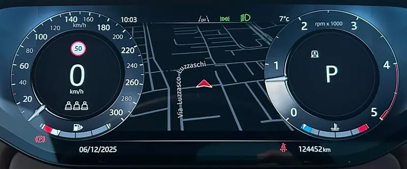 Land Rover Range Rover Sport usata a Ferrara (10)
