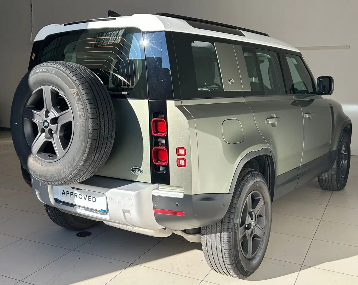 Land Rover Defender usata a Ferrara (2)