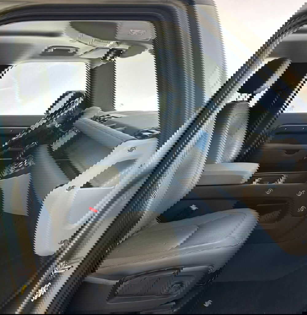 Land Rover Defender usata a Ferrara (3)