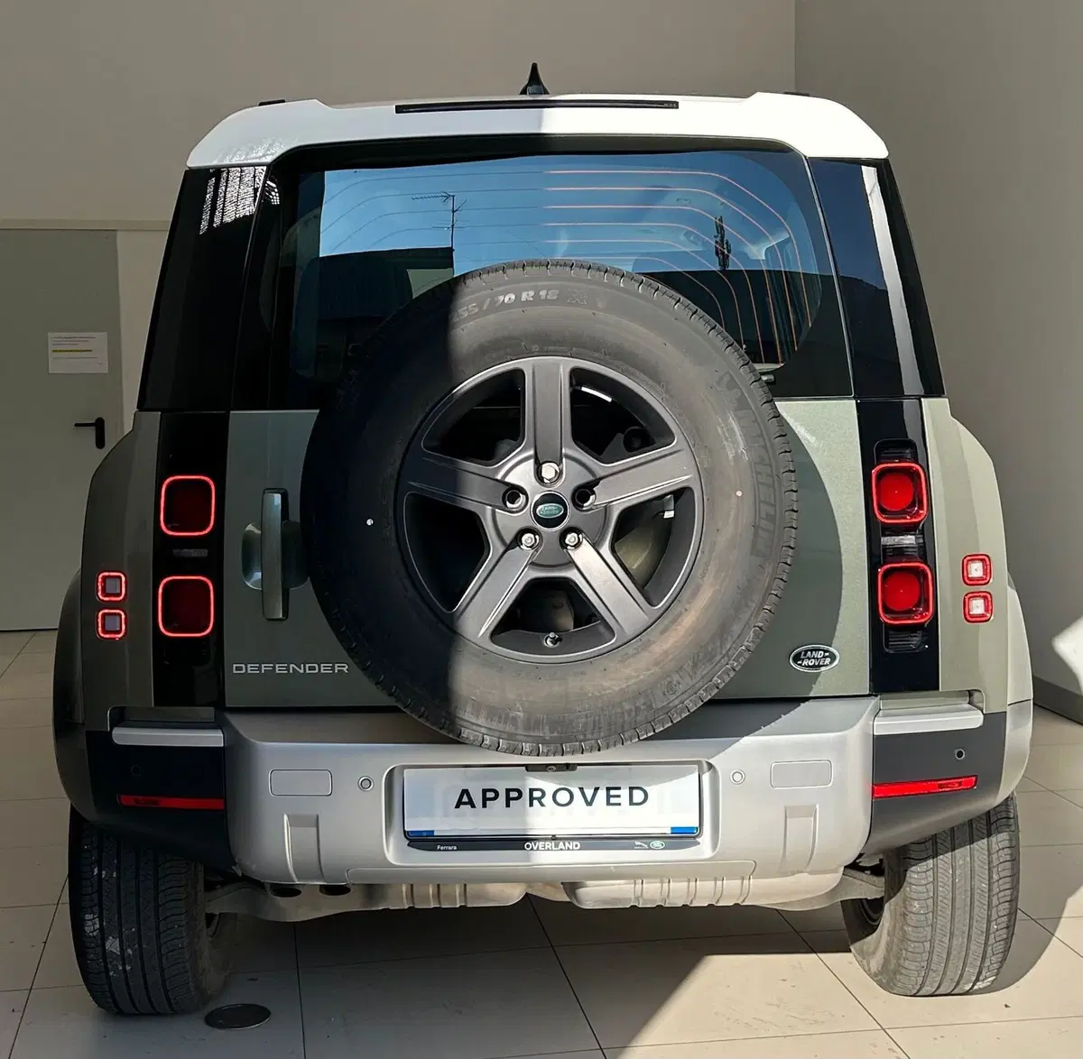Land Rover Defender usata a Ferrara (7)