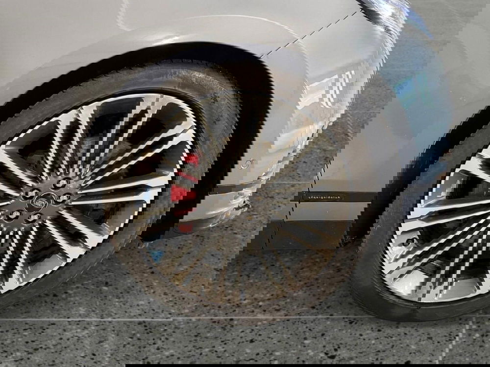 Land Rover Range Rover Velar usata a Trento (9)