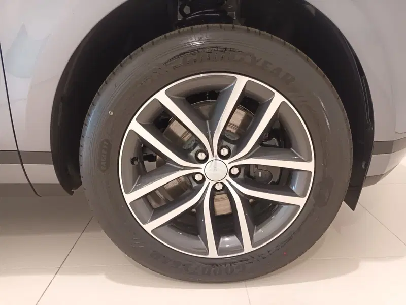 Land Rover Range Rover Evoque nuova a Cuneo (9)