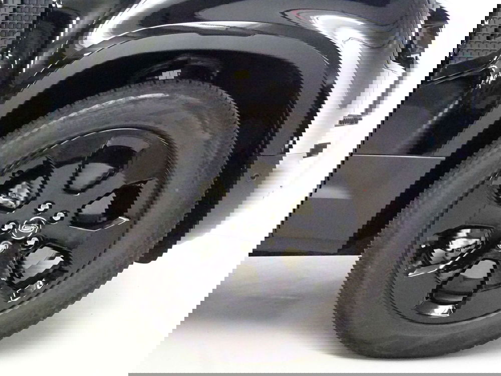 Land Rover Defender usata a Como (9)