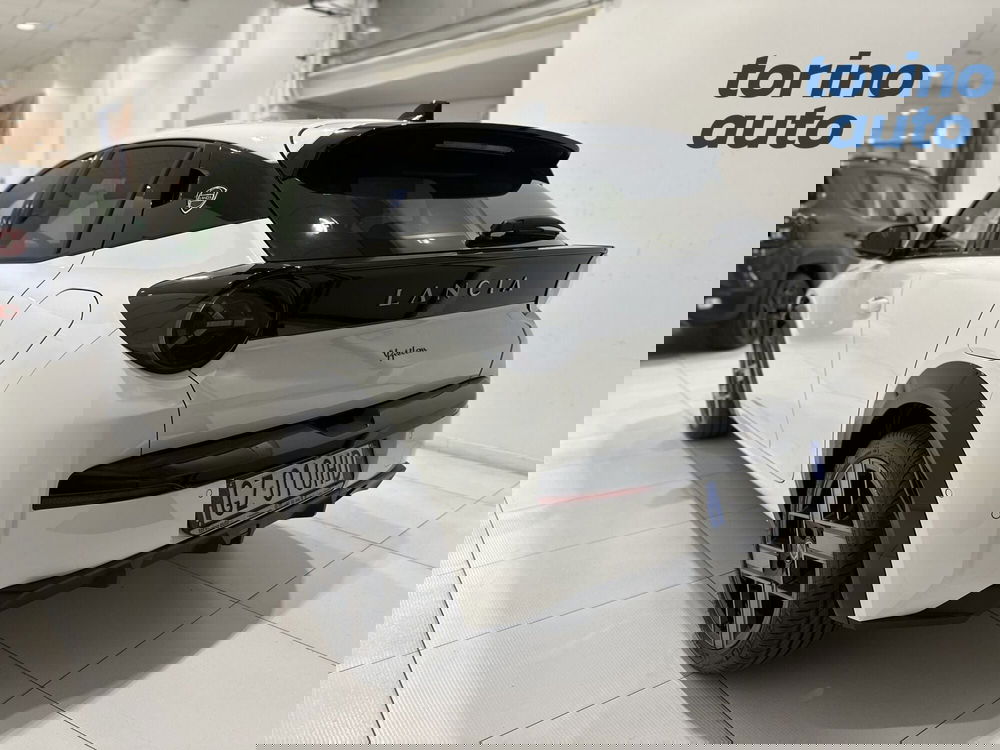 Lancia Ypsilon nuova a Torino (3)