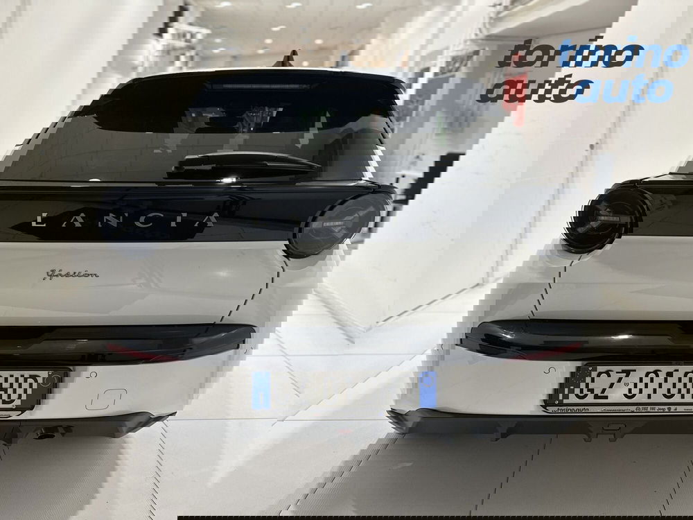 Lancia Ypsilon nuova a Torino (4)