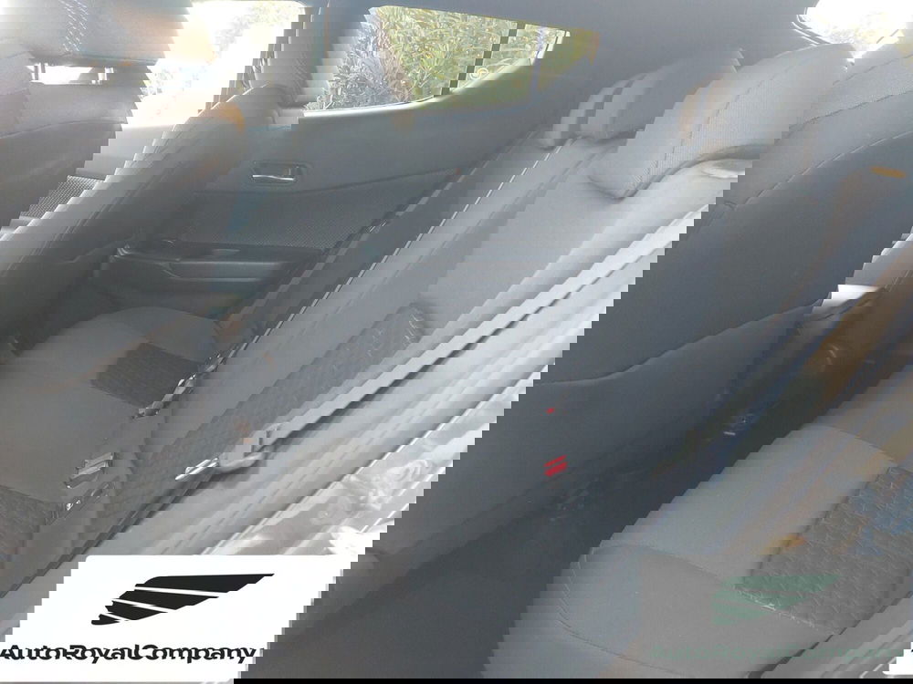 Toyota Toyota C-HR usata a Roma (10)