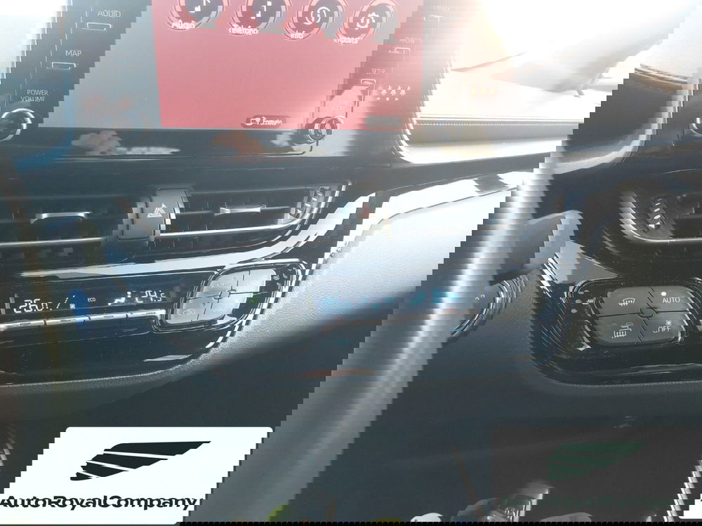 Toyota Toyota C-HR usata a Roma (14)