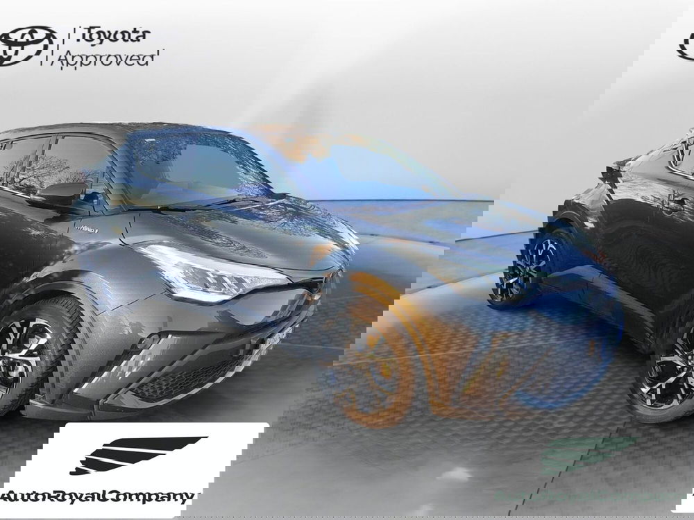 Toyota Toyota C-HR usata a Roma (7)