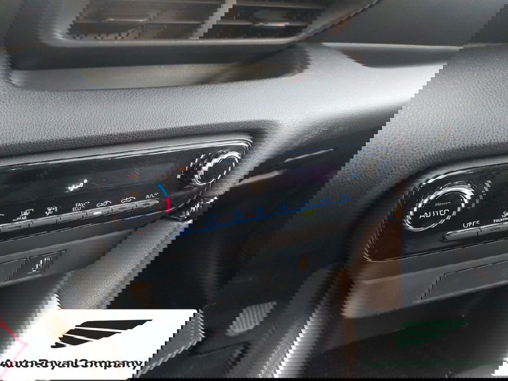 Toyota Yaris usata a Roma (15)