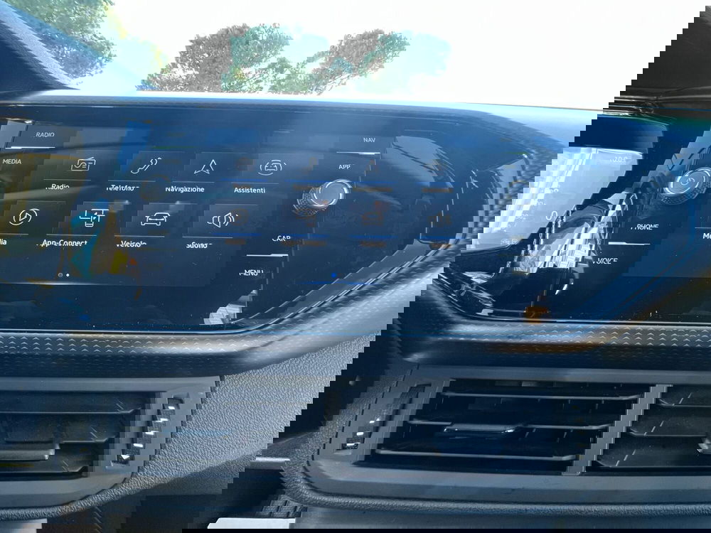 Volkswagen T-Cross usata a Teramo (9)