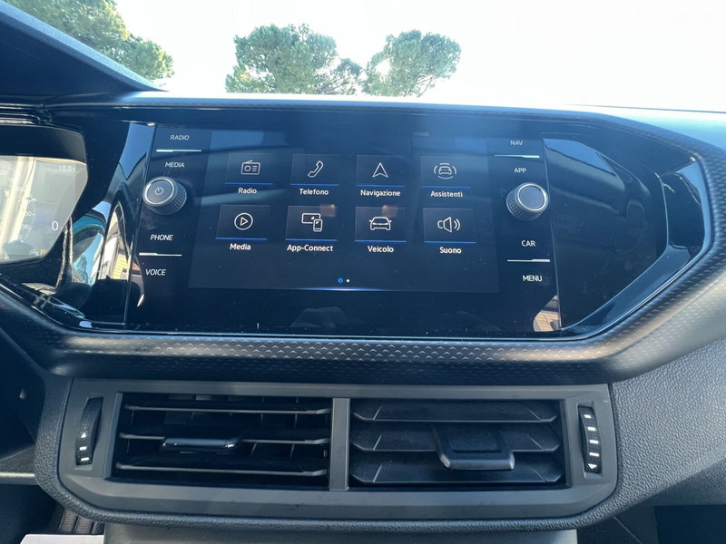 Volkswagen T-Cross usata a Teramo (9)