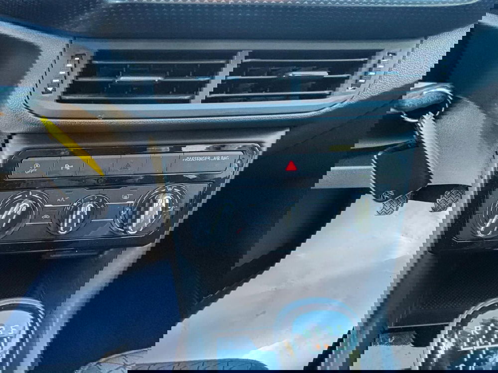 Volkswagen T-Cross usata a Teramo (9)