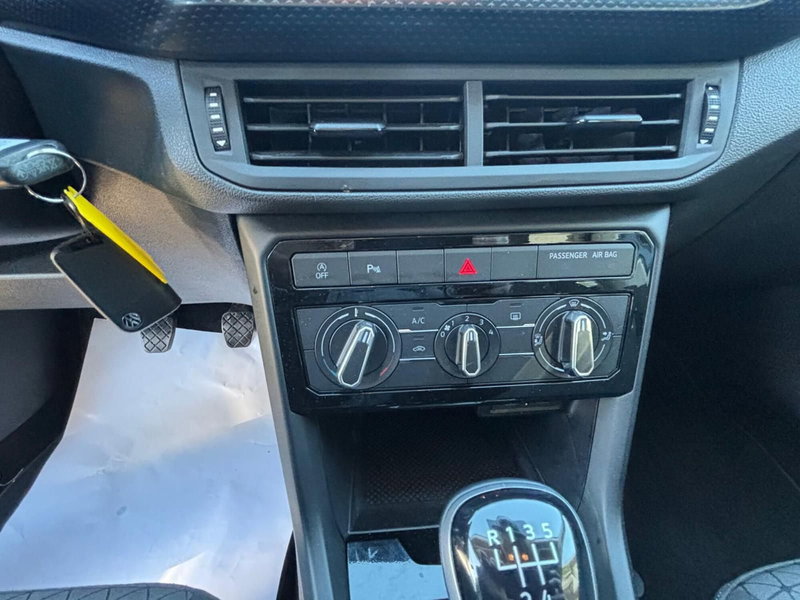 Volkswagen T-Cross usata a Teramo (9)