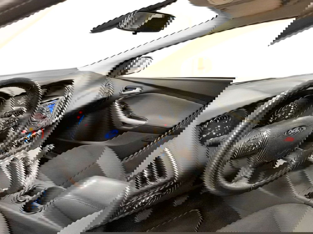 Ford Focus Station Wagon usata a Udine (10)