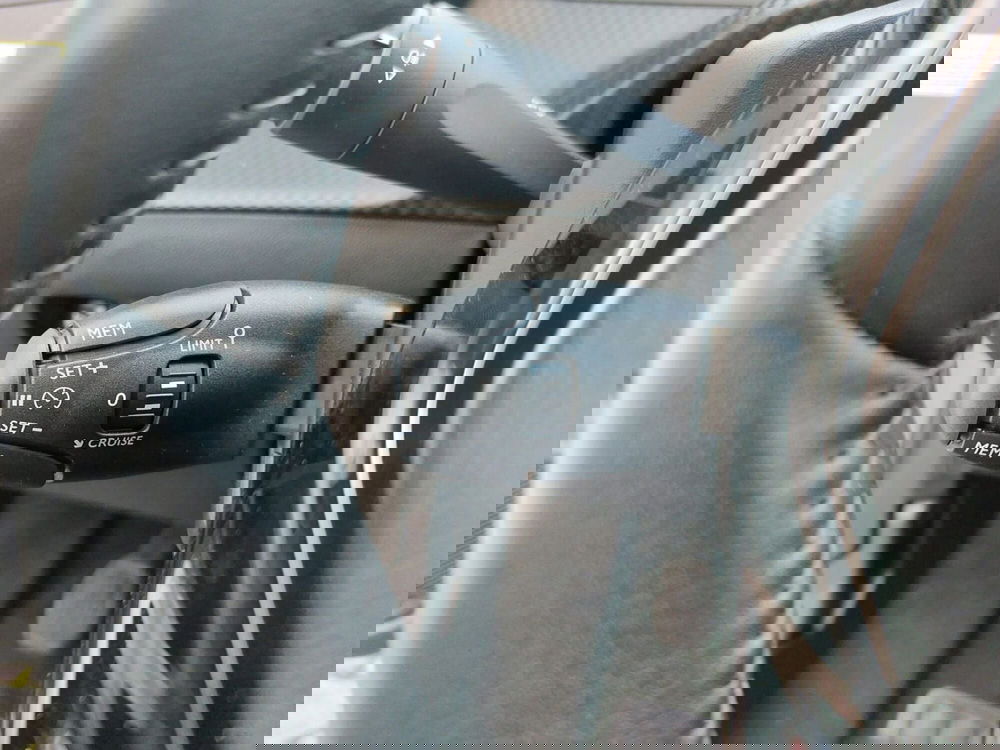 Peugeot 208 usata a Pavia (10)