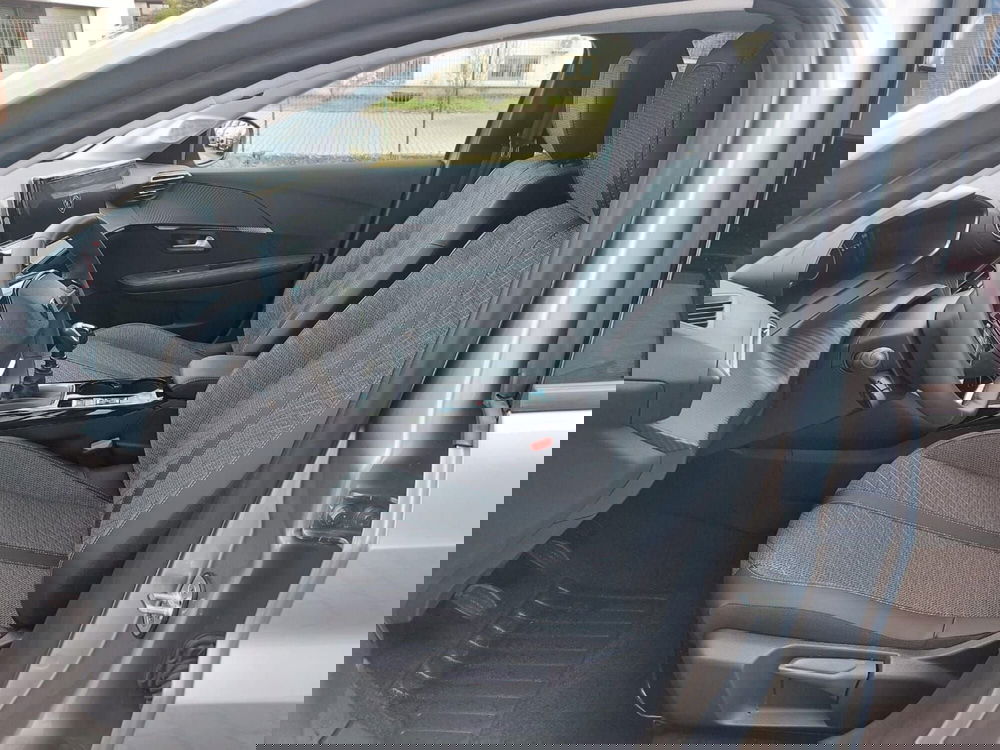 Peugeot 208 nuova a Pavia (3)
