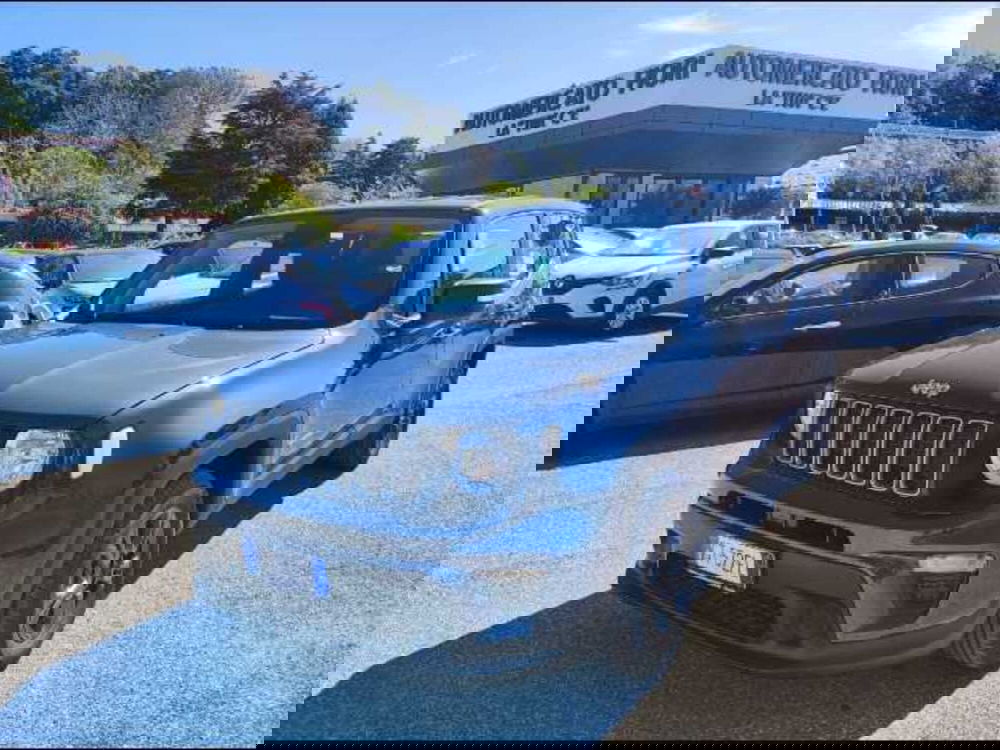 Jeep Renegade nuova a Roma