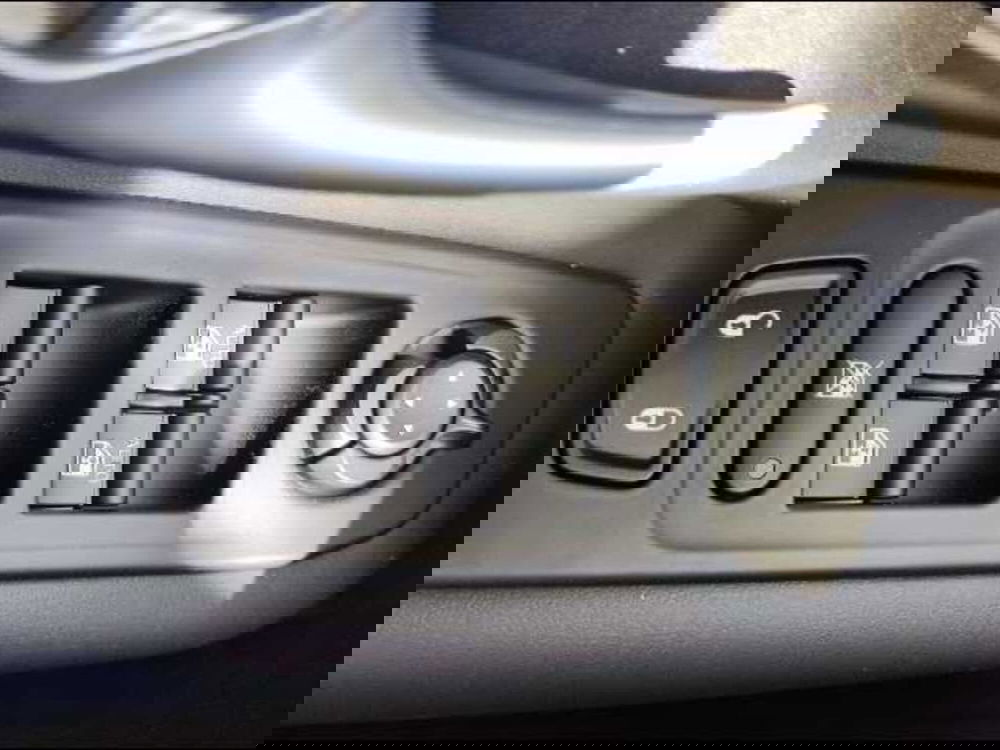 Jeep Renegade nuova a Roma (19)