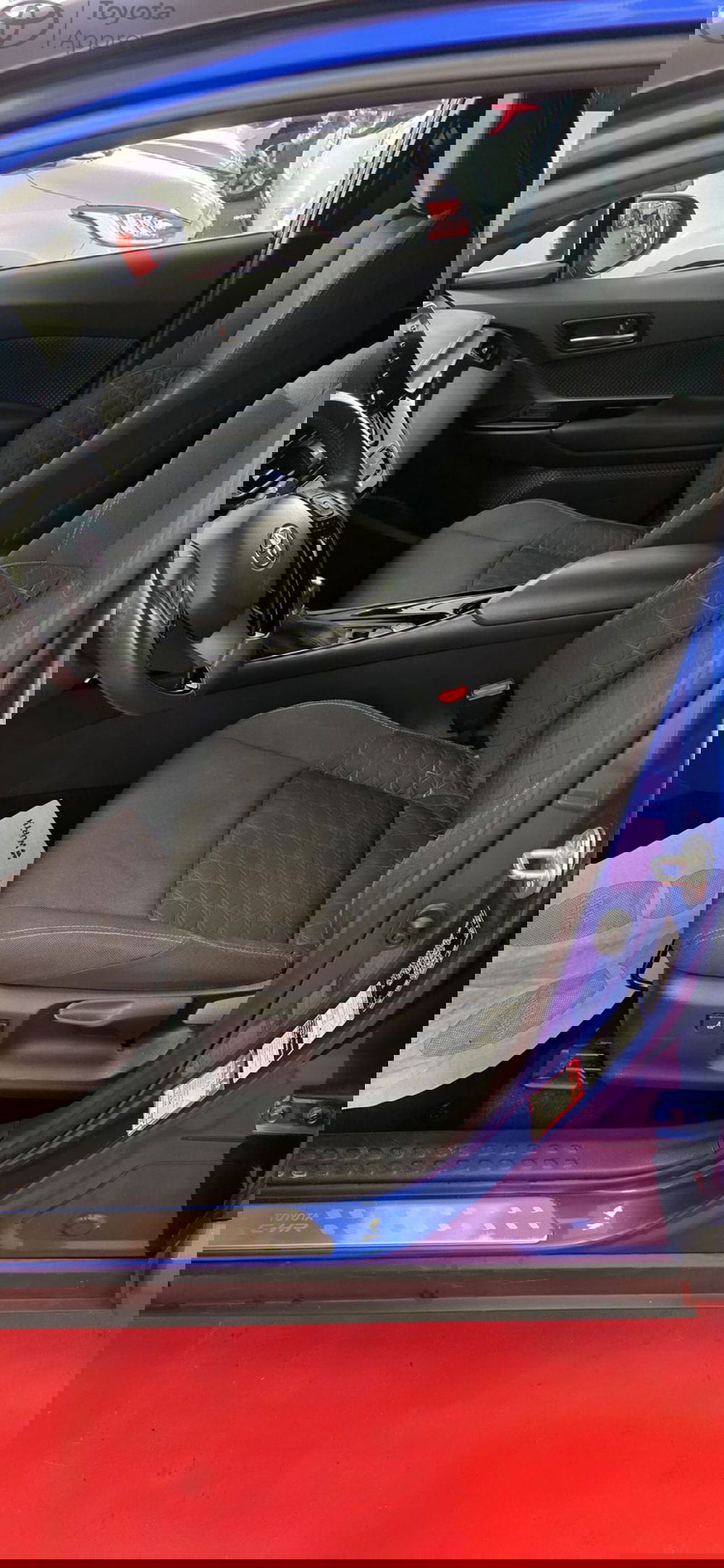 Toyota Toyota C-HR usata a Messina (7)