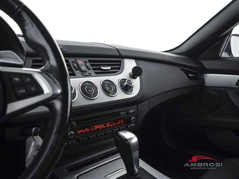 BMW Z4 Cabrio usata a Viterbo (18)