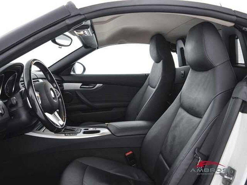BMW Z4 Cabrio usata a Viterbo (9)