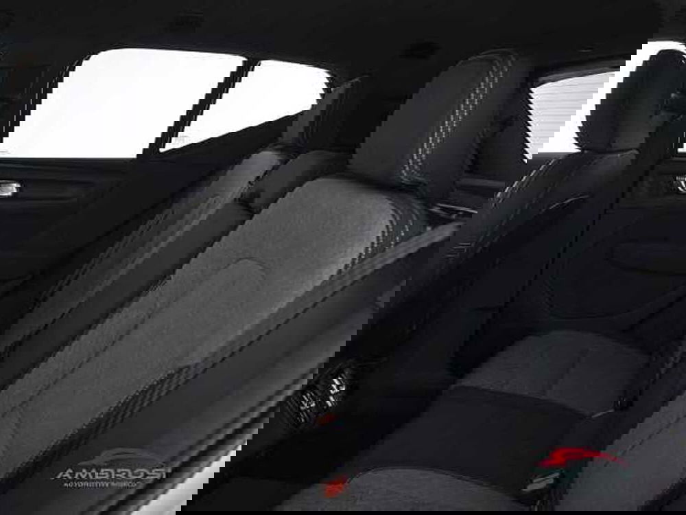 Volvo XC40 usata a Viterbo (10)