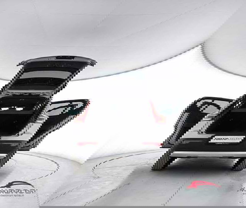 Volvo XC40 usata a Viterbo (7)