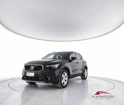 Volvo XC40 2.0 b3 Core auto del 2025 usata a Viterbo