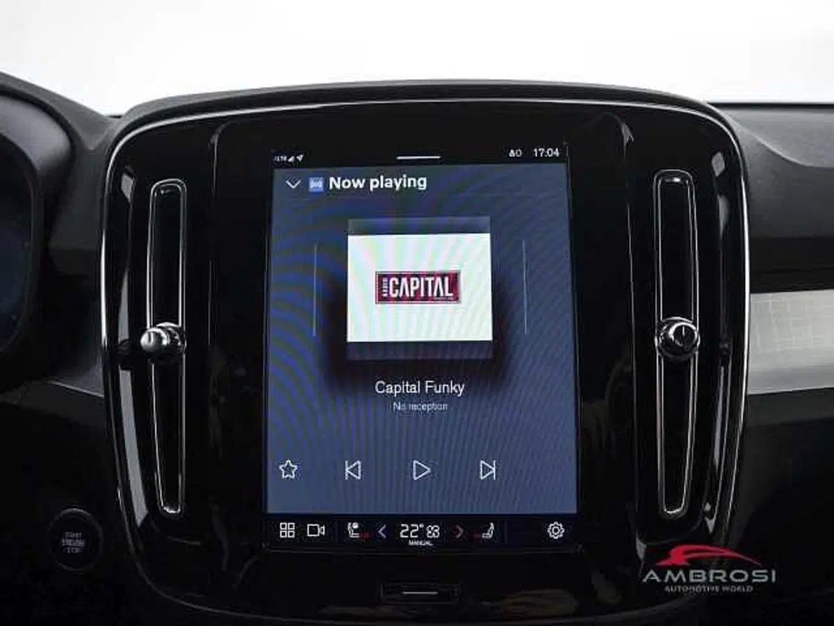 Volvo XC40 usata a Viterbo (14)