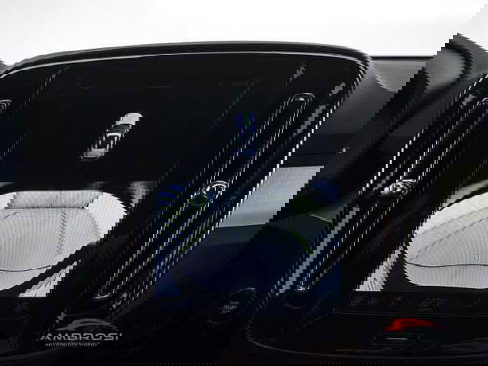 Volvo XC40 usata a Viterbo (18)