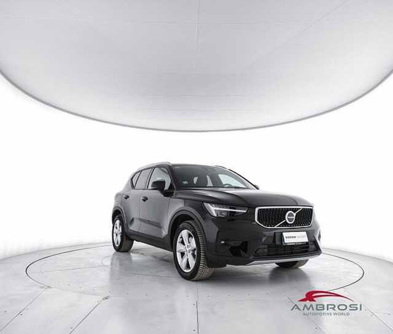 Volvo XC40 usata a Viterbo (2)