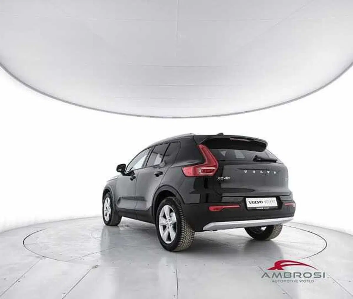Volvo XC40 usata a Viterbo (4)