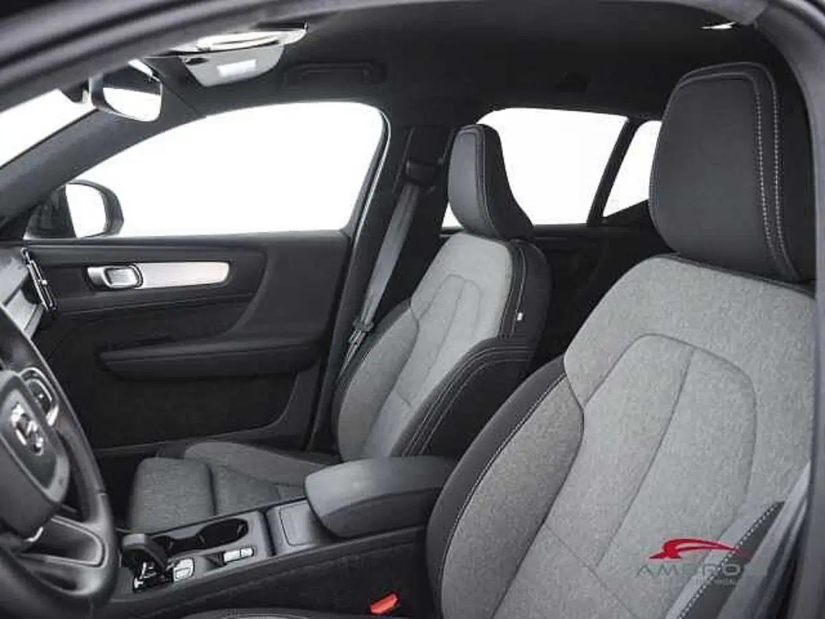 Volvo XC40 usata a Viterbo (9)