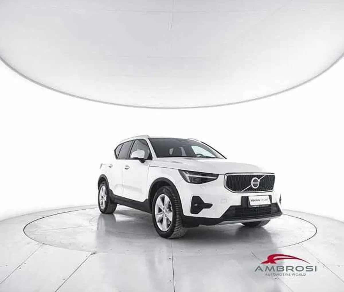 Volvo XC40 usata a Viterbo (2)