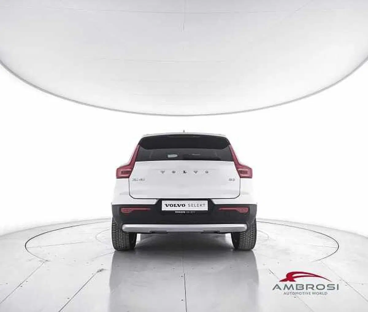 Volvo XC40 usata a Viterbo (6)