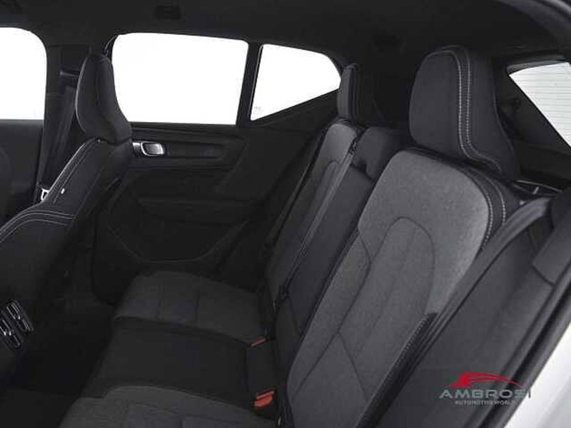 Volvo XC40 usata a Viterbo (10)