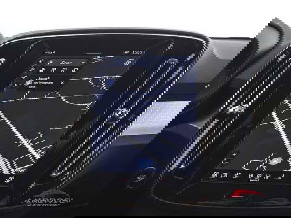 Volvo XC40 usata a Viterbo (17)