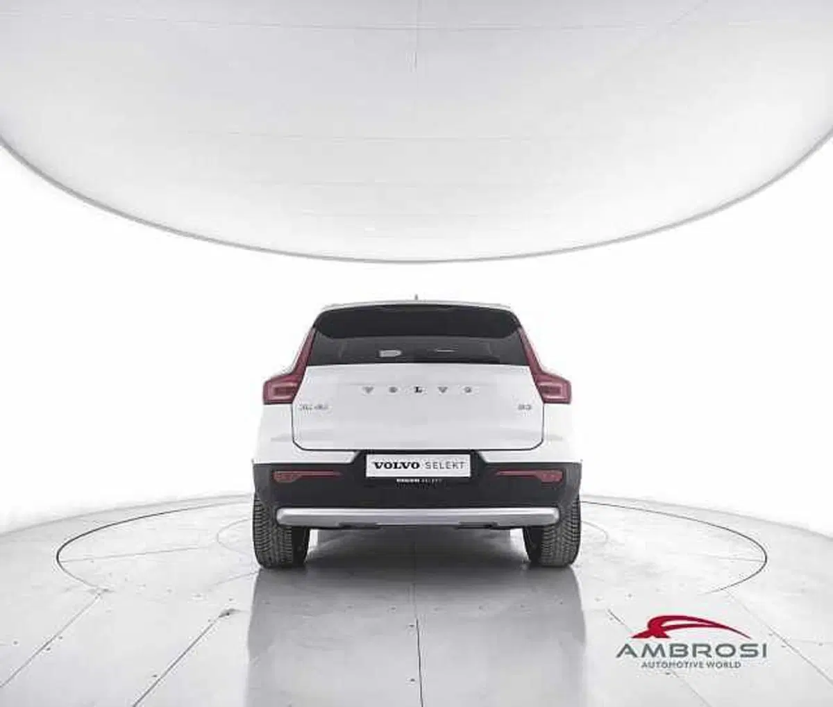 Volvo XC40 usata a Viterbo (6)