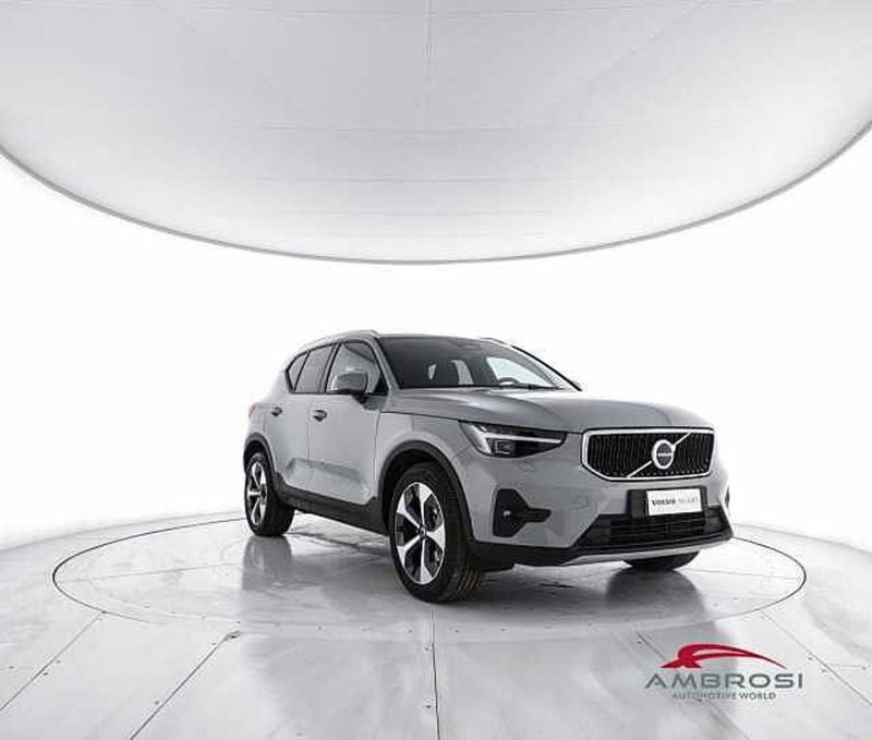 Volvo XC40 usata a Viterbo (2)