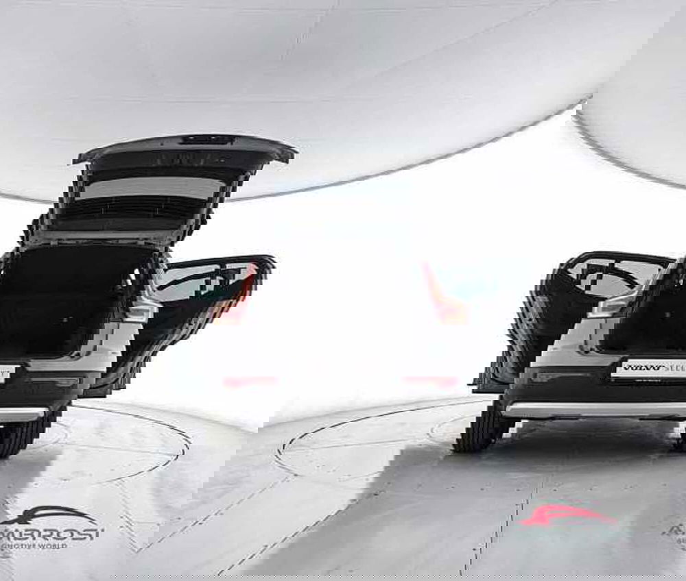 Volvo XC40 usata a Viterbo (7)